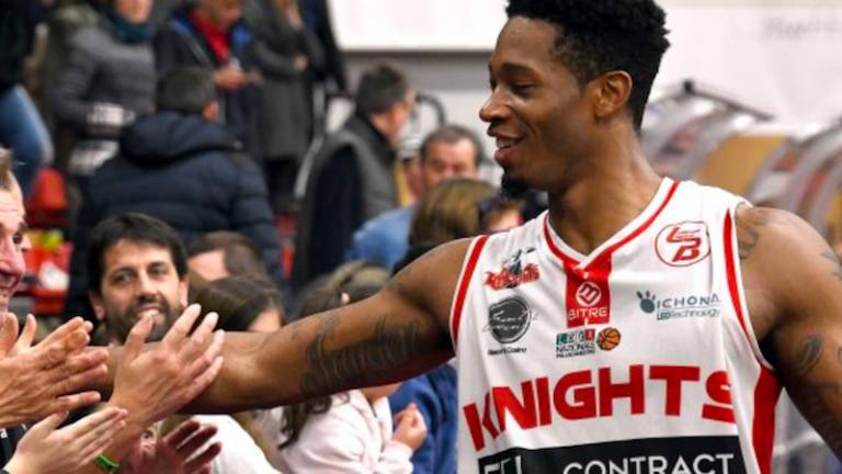 Almin igralski kader je nared