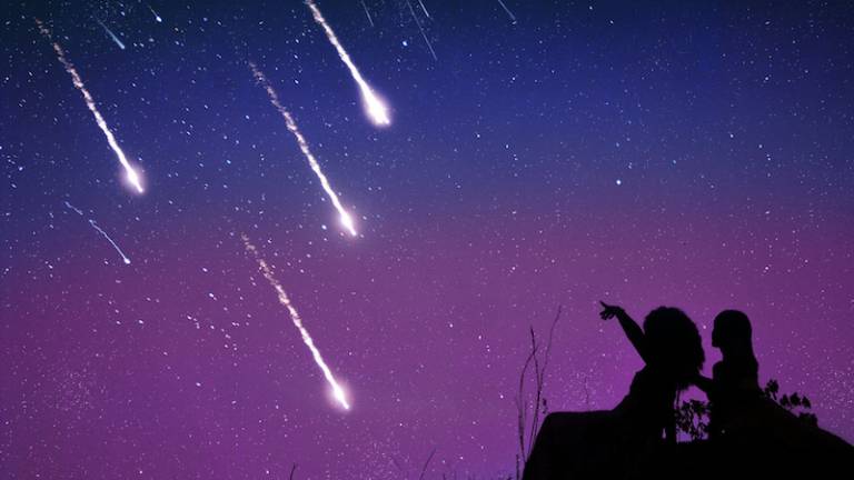 Skupno opazovanje padajočih zvezd