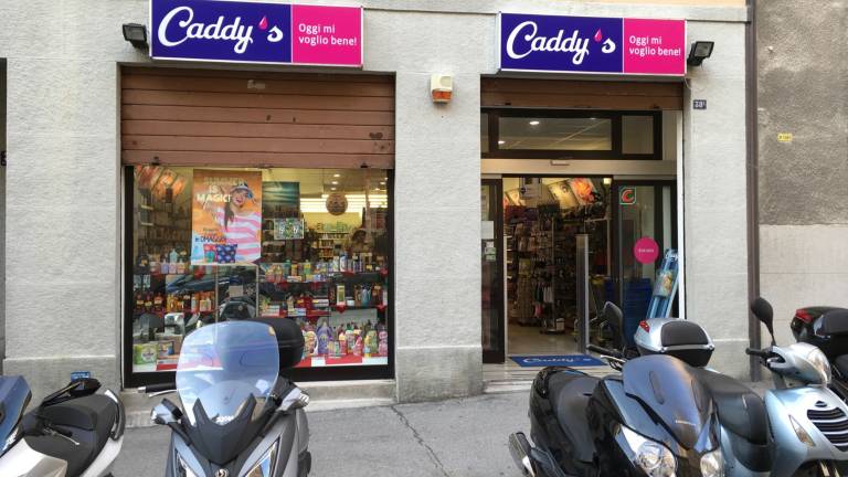 Oborožen rop drogerije pri Sv. Jakobu