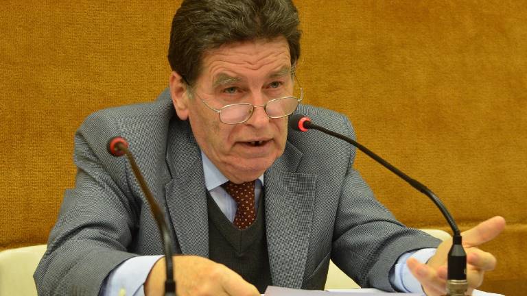 Kdaj &scaron;tirijezične glasovnice?