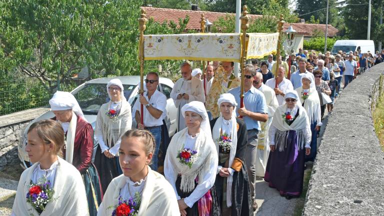 V Nabrežini počastili sv. Roka