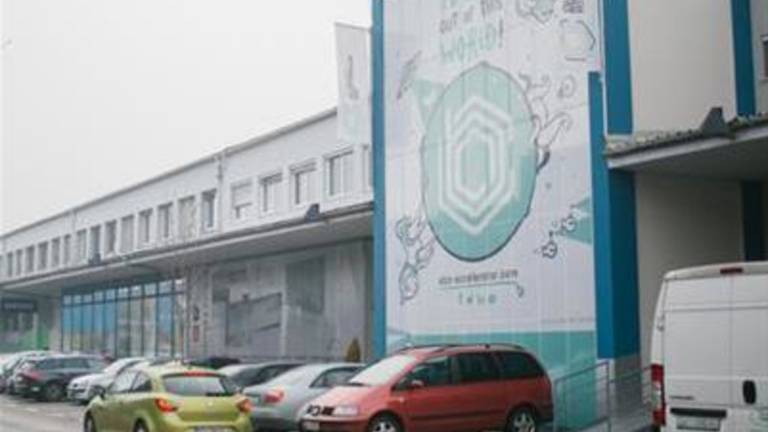 Furlani gledajo v Ljubljano in v svet