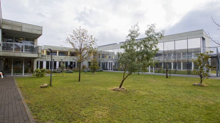 Aretirali predsednika skupnosti za tuje mladoletnike