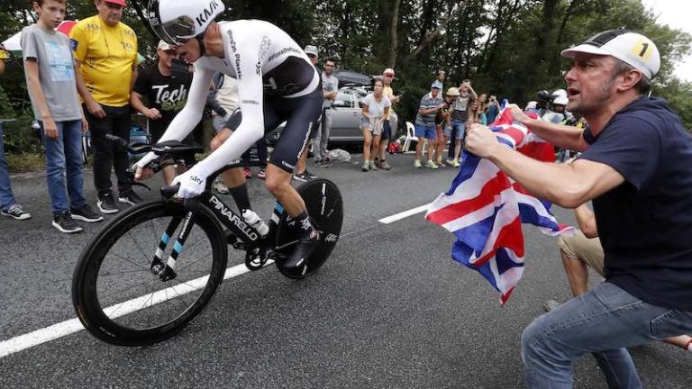 Roglič izgubil tretje mesto