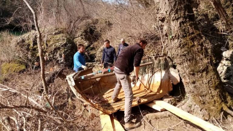 Ko sta Štmaver in Solkan povezovala mostič in čoln