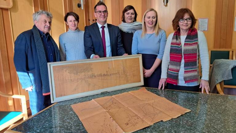 Nova Gorica je včeraj dobila svoj rojstni list