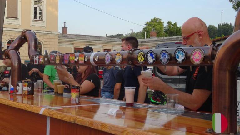 Na čezmejno pivo samo v soboto