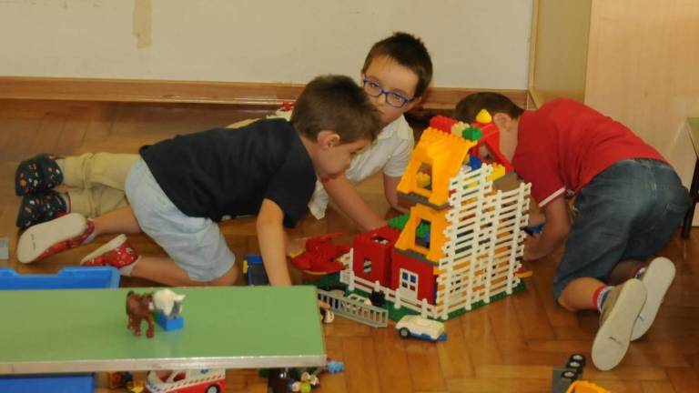 Nižja rodnost, manj vpisov