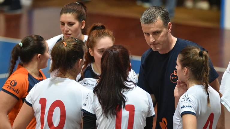 Odbojkarska sobota: vsi precej gladko
