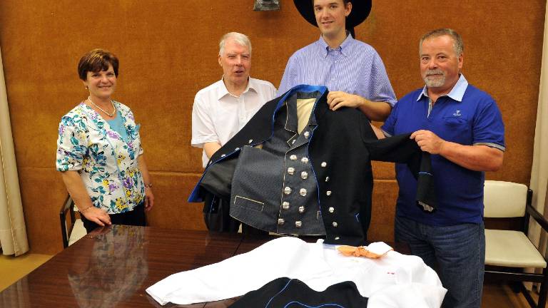 &Scaron;ivilja Silvana &Scaron;kabar je skrbno se&scaron;ila no&scaron;o po tradicionalnem kroju, a z nekaj novostmi