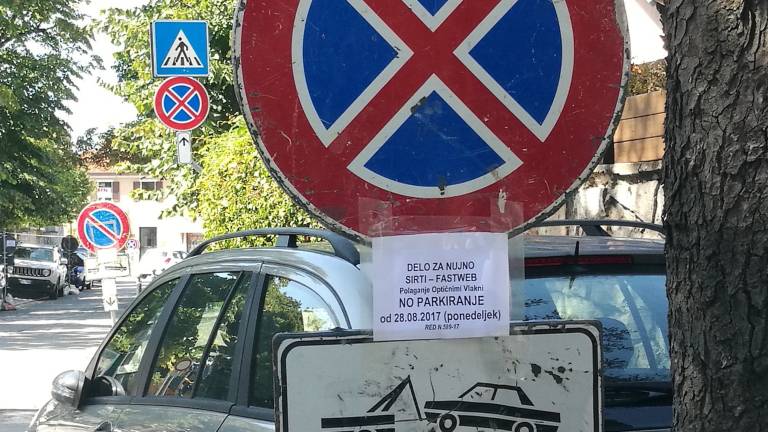 &raquo;No parkiranje&laquo;