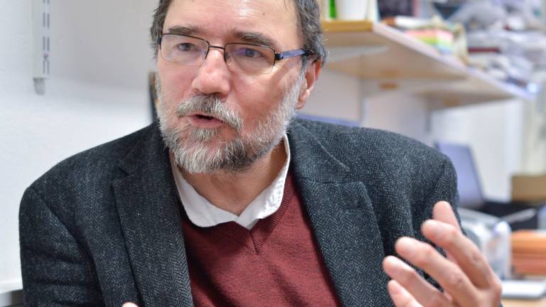 &raquo;Re&scaron;evanje du&scaron; iz pozabe je smisel tega petja ...&laquo;