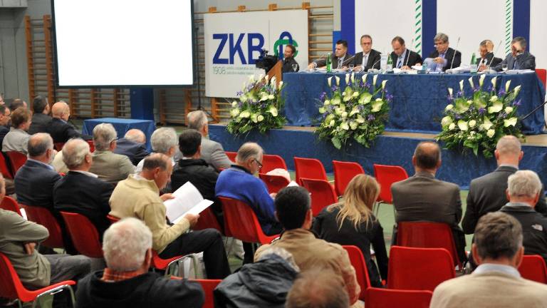 ZKB: z dobičkom, krizi navkljub