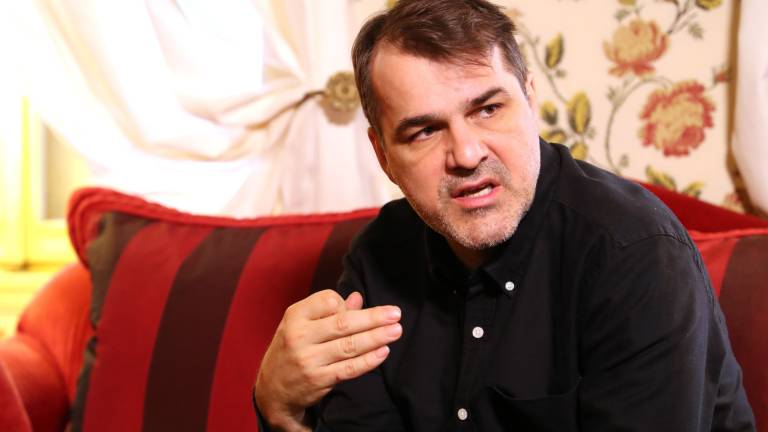 Mundrucz&oacute; in njegova bizarna Jupitrova luna