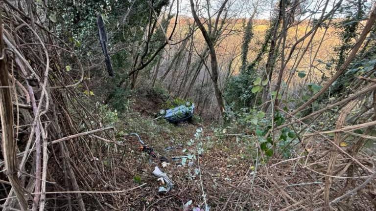 Na cesti med Šmarjami in Dragonjo umrl mlad voznik