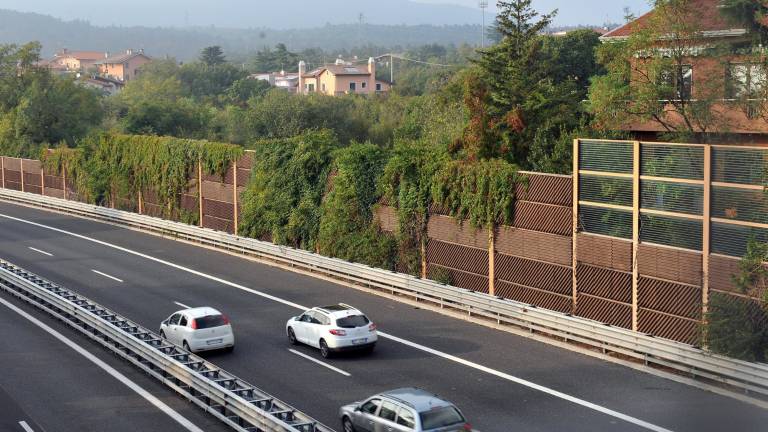 V Devinu-Nabrežini bodo postavili protihrupne pregrade