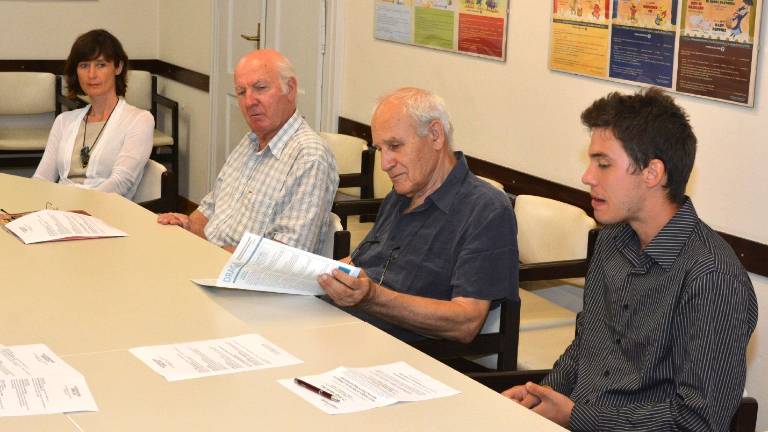 Peterlinova nagrada Zerzerju in trža&scaron;ki ZCPZ