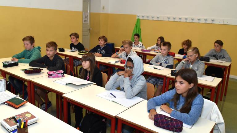 Trst: manj učencev v večstopenjskih &scaron;olah