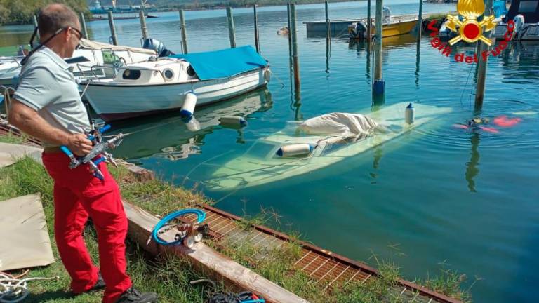 Gasilci potapljači posredovali v Pancanskem zalivu (foto)