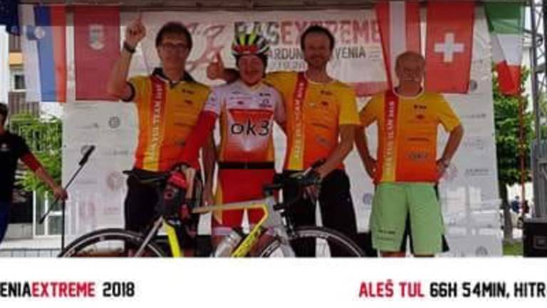 1225 kilometrov tudi s pomočjo bureka, pečenke in piva