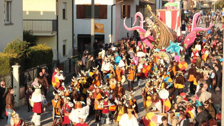 &Scaron;e en voz in trije tovornjaki