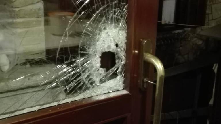 Tatovi na delu v Praprotu in Repniču