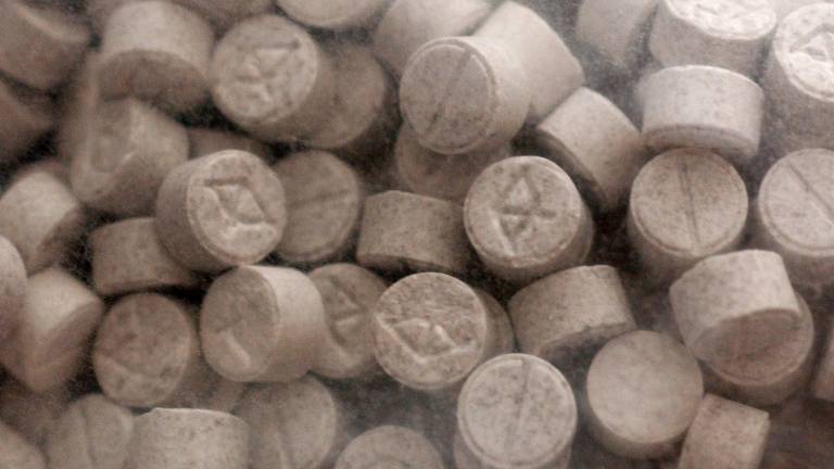 Starost uživalcev drog se niža