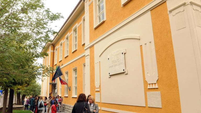 Dolina: &scaron;olski elektronski dnevnik le v italijan&scaron;čini