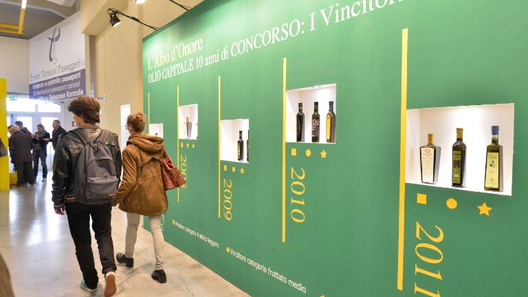 NAS povzročil preplah na sejmu olja