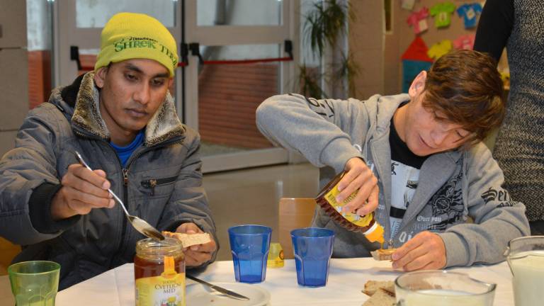 Mladoletni brez spremstva bežijo