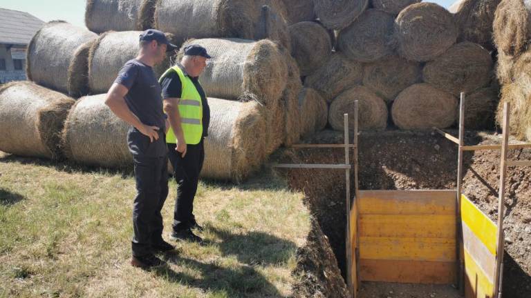 Pripravljajo se na detonacijo bombe