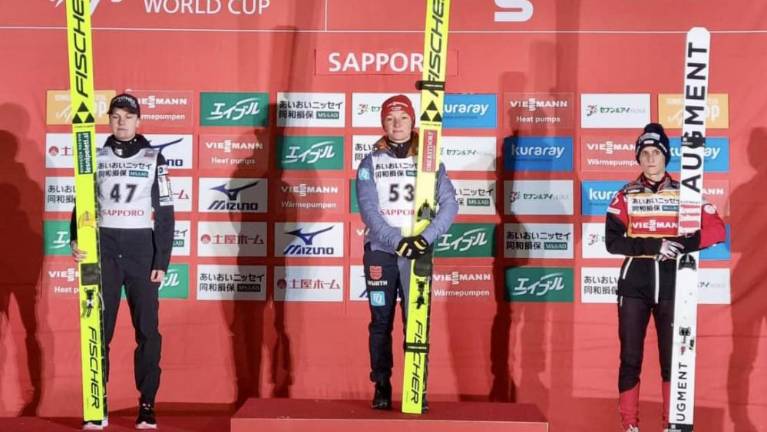 Ema Klinec druga v Saporu