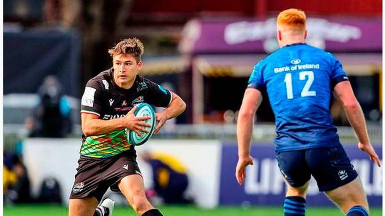 Tržaški ragbist z ekipo blokiran v Južni Afriki