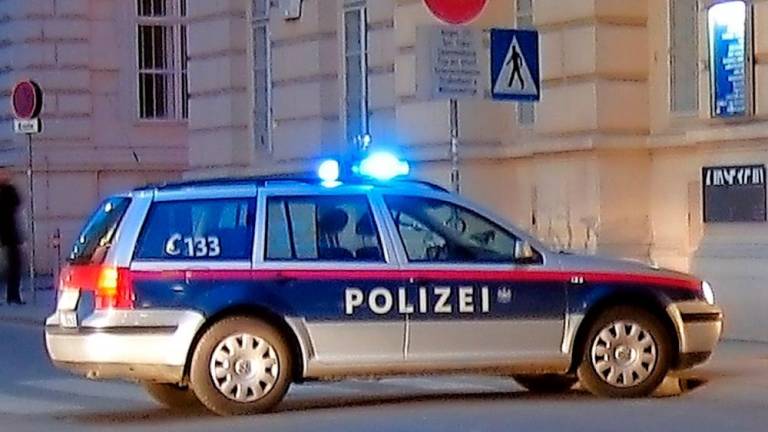Avstrijski policisti na meji ustavili Slovenca, ki je prevažal 54 kg marihuane