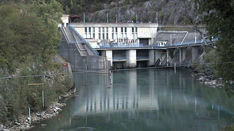 »Hidroelektrarna Solkan vedno zagotavlja predpisani minimalni pretok«