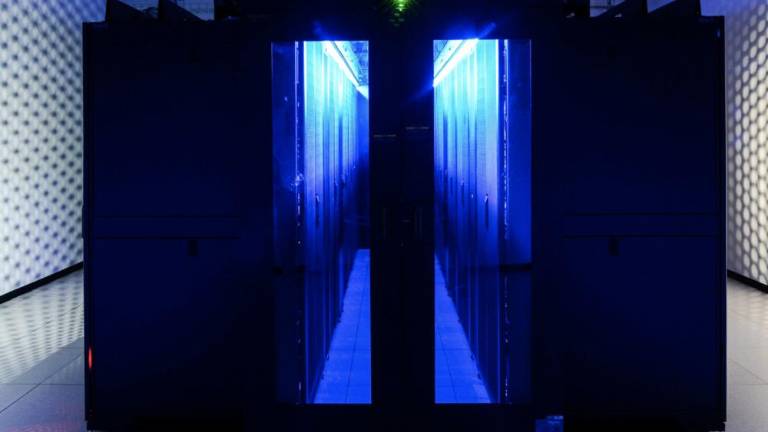 Kaj se zgodi, ko odpremo aplikacijo?