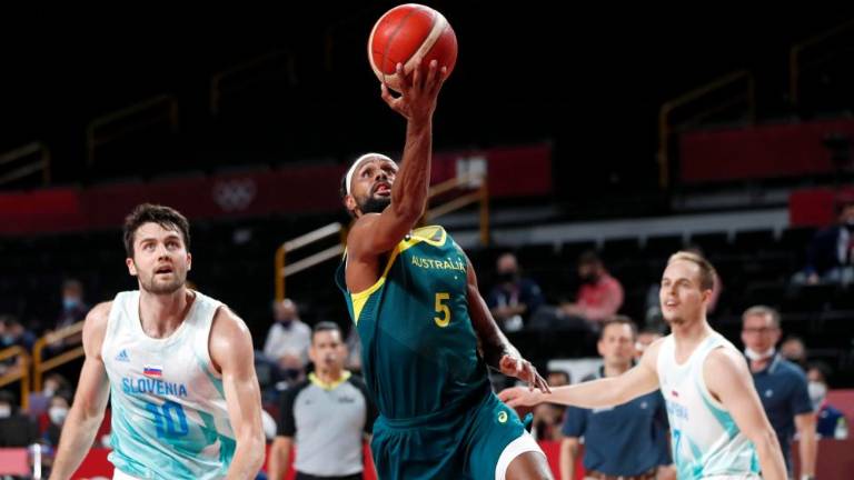 Slovenski košarkarji niso uspeli osvojiti brona