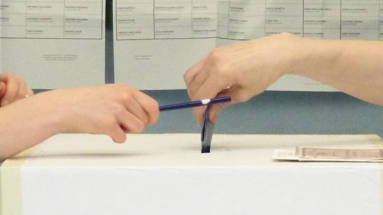 Iščejo skrutinatorje za evropske volitve