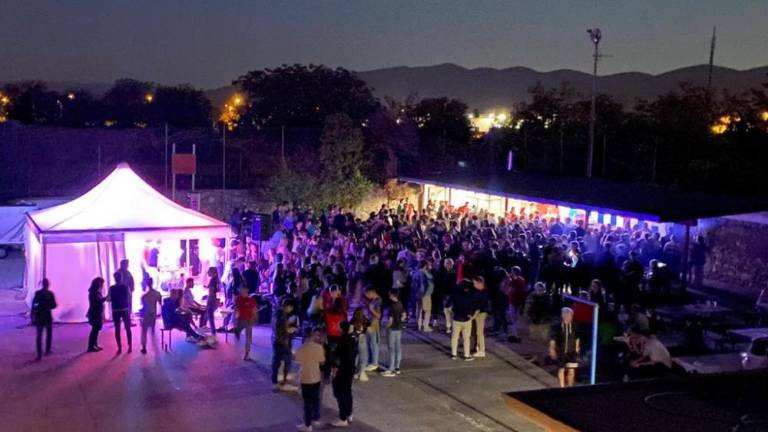 Olimpijada med vasmi za poletno razvedrilo