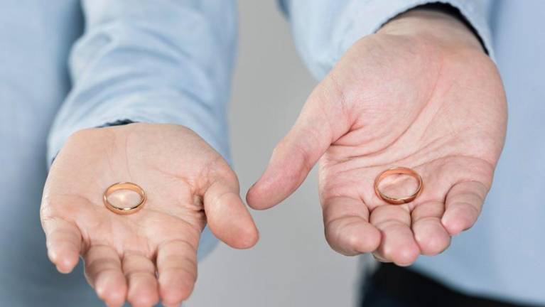 Istospolne poroke morajo priznati vse članice EU