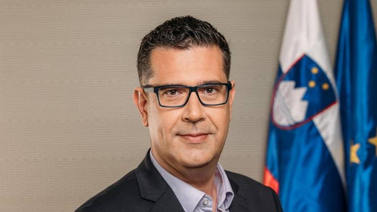 Bržan gladko premagal Popoviča