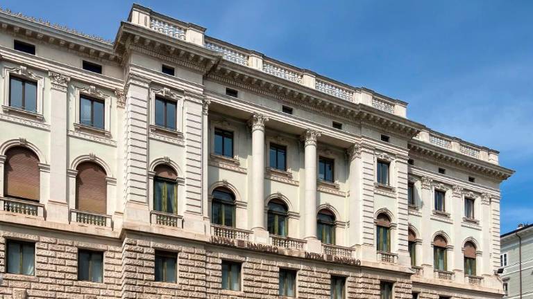 Grimaldi odkupil prestižno palačo Creditanstalt na Trgu Republike