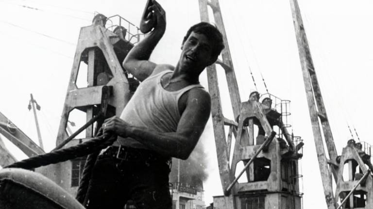 Zgodbe in obrazi tržaškega pristanišča