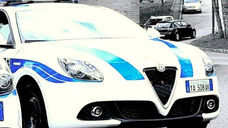 V igralnici sta ga pretepla in mu ukradla uro