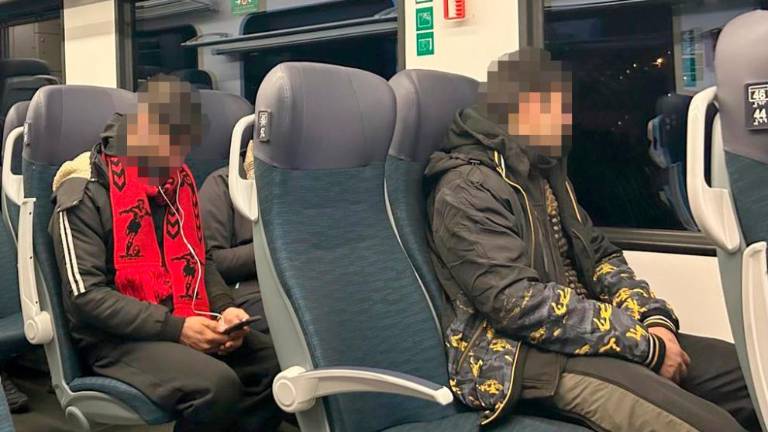 Migranti z vlakom v Trst