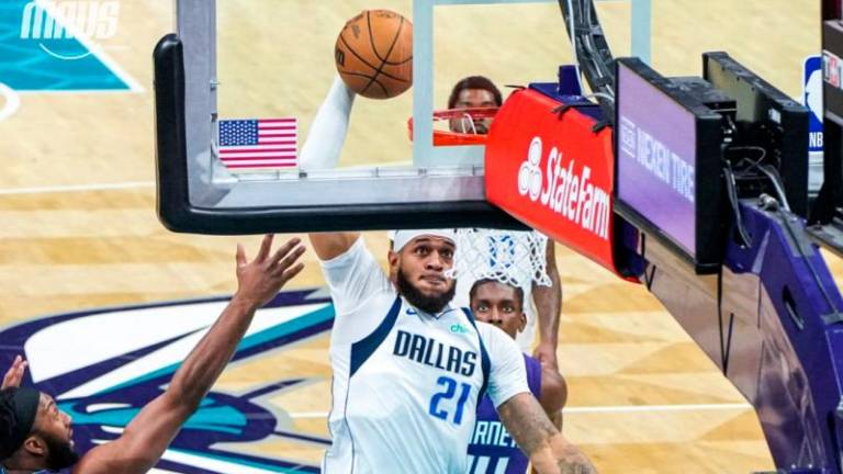 Dallas brez Dončića klonil tudi v Charlotte