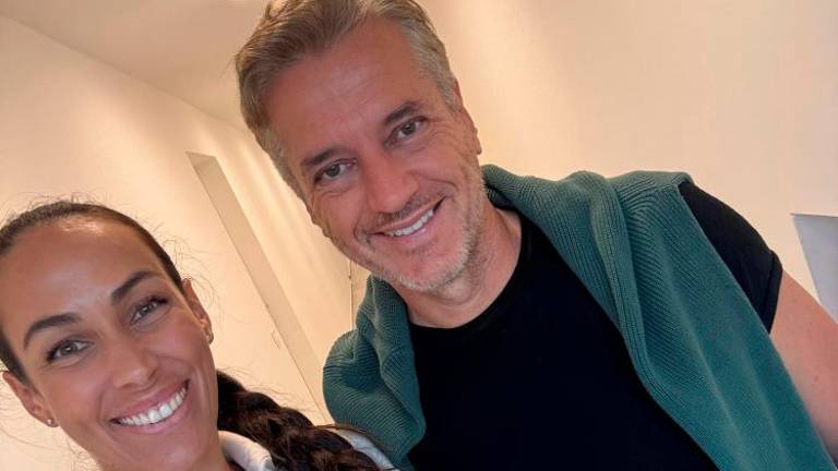 Slovenski premier Robert Golob in Tina Gaber sta dahnila usodni »da«