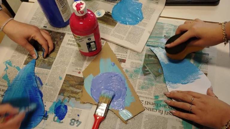 Mlade spodbujajo, naj sledijo toku narave