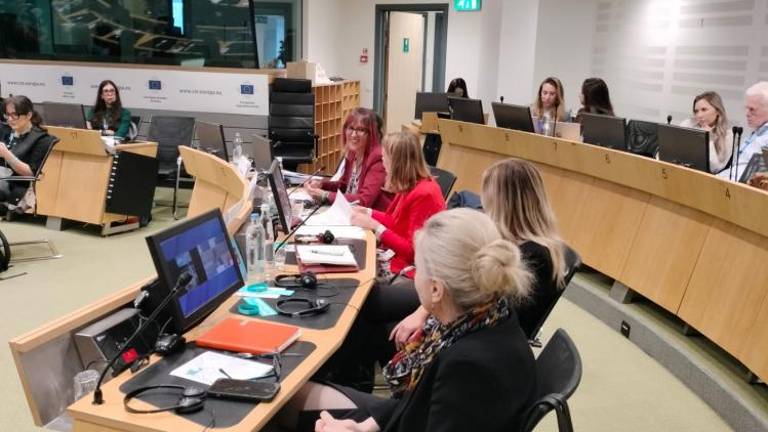 V Bruslju o majhnih projektih, ki imajo v čezmejnem prostoru velik učinek