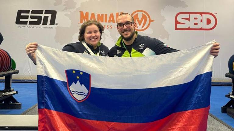 Martina Sosič druga na mladinskem EP v počepu